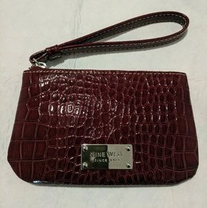 NWOT Nine West Croc Wristlet Purse